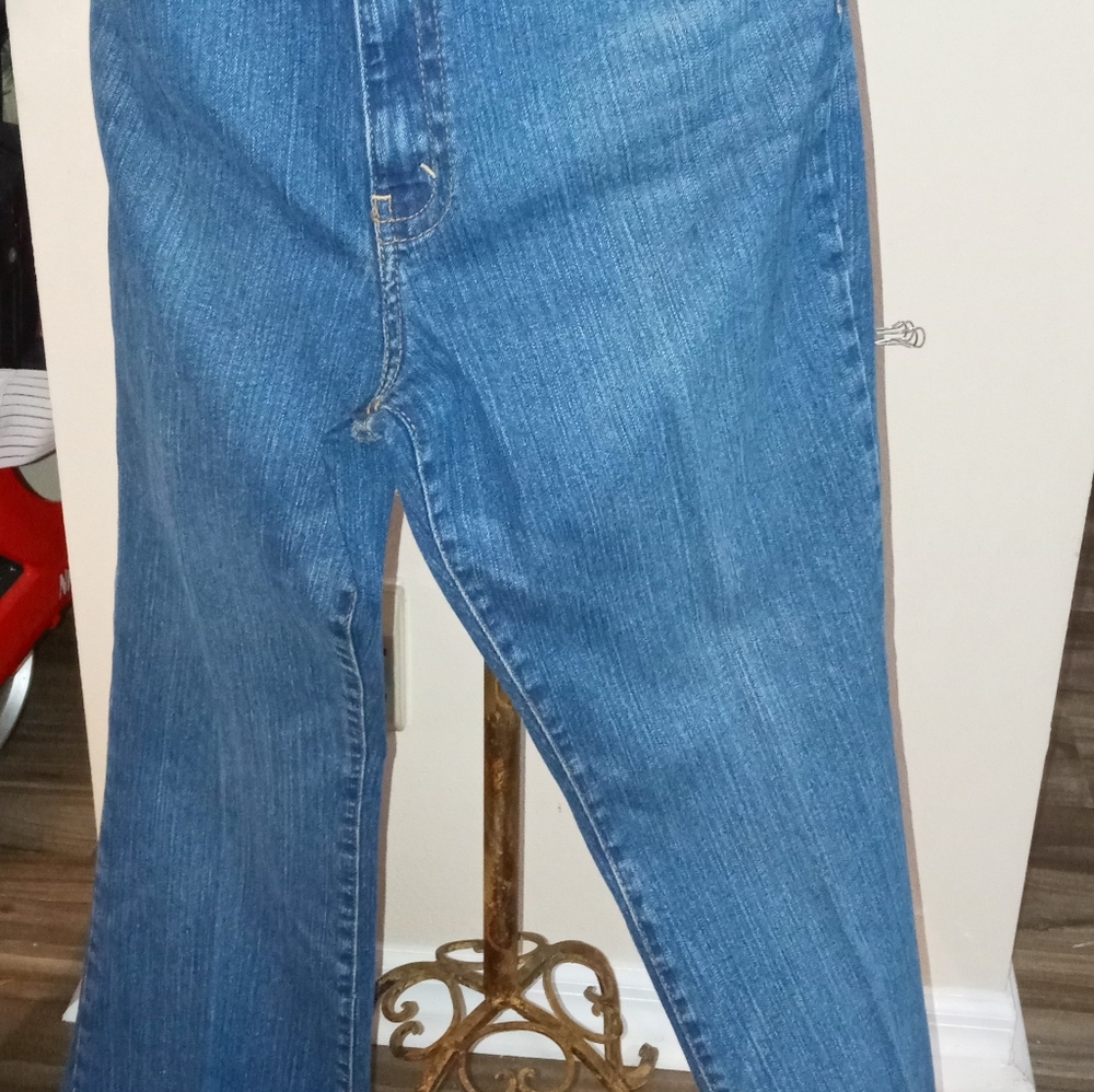 Kikit Jeans